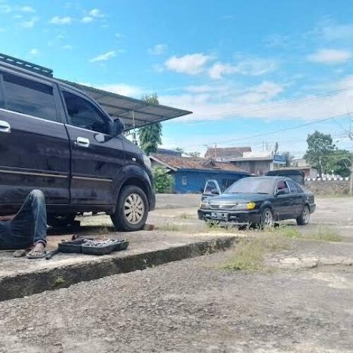 Galeri Bengkel Mobil RR (1)